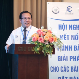 Hợp tác nhà trường và doanh nghiệp: Làm sao để hai bên cùng có lợi?