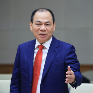 Tỷ phú Phạm Nhật Vượng đề xuất phổ cập tiếng Anh toàn dân Tỷ phú Phạm Nhật Vượng đề xuất phổ cập tiếng Anh toàn dân